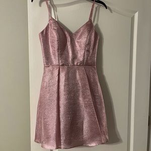B. Darlin Pink Sparkly Short Dress w/ Detachable Bow Size: 3/4